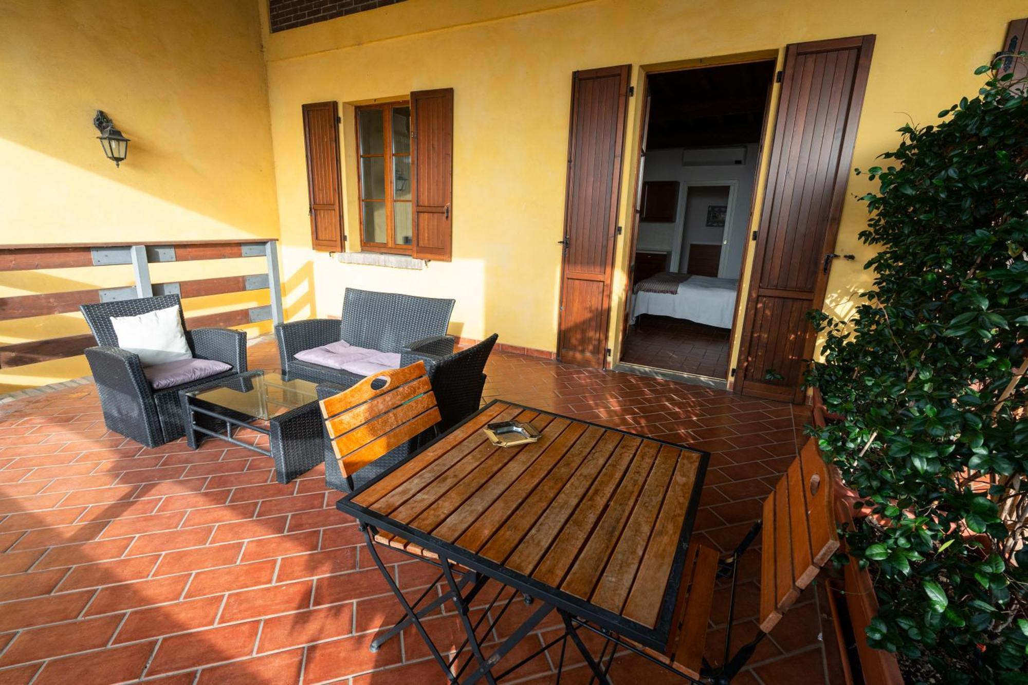 Agriturismo Bassanella Treviglio Luaran gambar